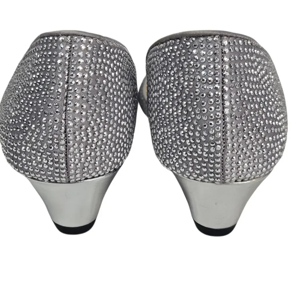 Nina Rossie Gray Silver Rhinestone D'Orsay Wedges Size 6 Peep Toe Pumps